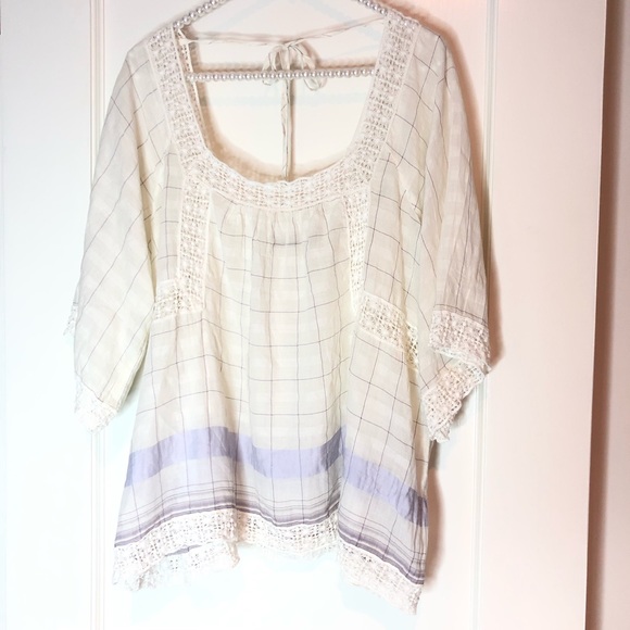Anthropologie Tops - Holding Horses Anthropologie Top Plaid Cream M